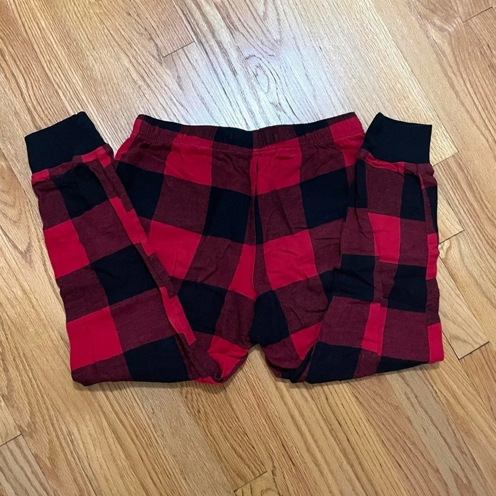 Old Navy Red and Black Plaid Holiday Christmas Joggers Size S - Picture 3 of 4